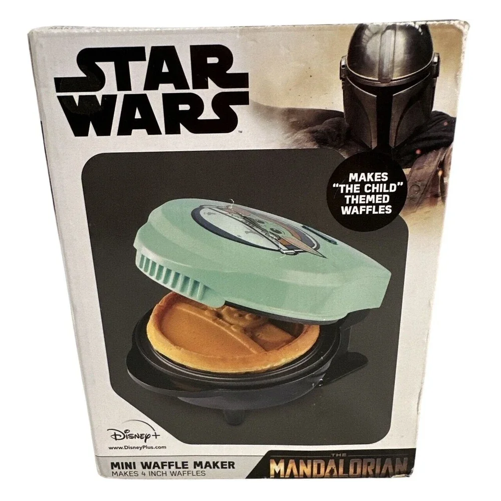 Disney Star Wars Mini Waffle Maker Mandalorian Baby Yoda Child NEW OPEN BOX - Picture 3 of 8